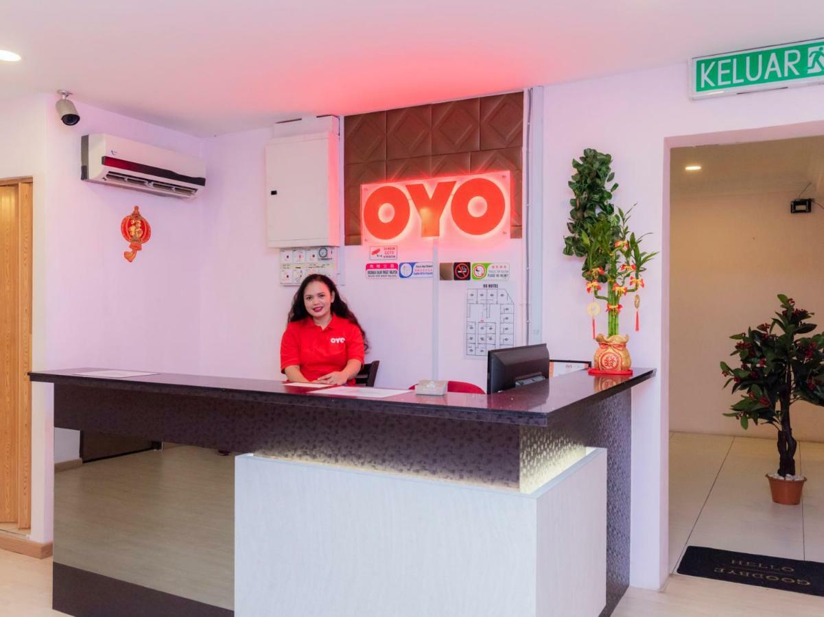 Oyo 44026 98 Hotel Johor Bahru Kültér fotó